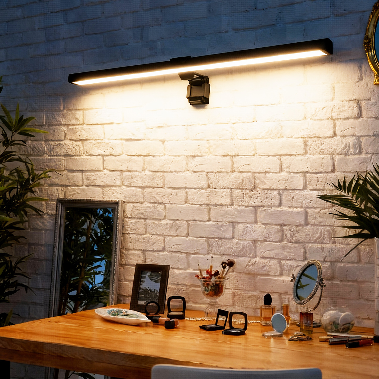USB-Powered Eye Care Monitor L - огляд і ціна Desk Setup Bedroom