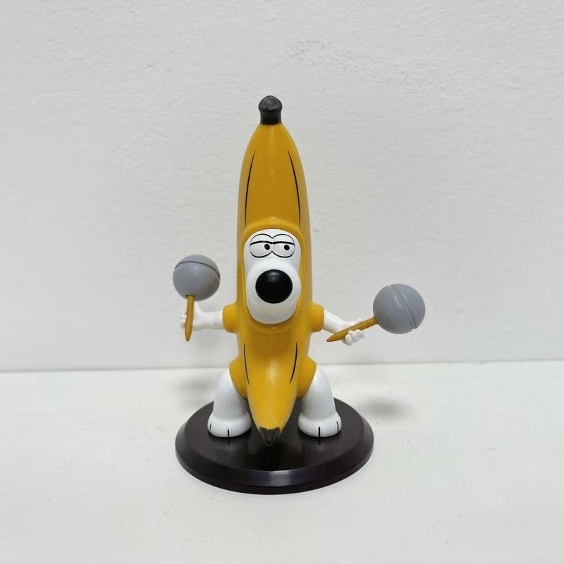 Family Guy Banana 13cm Action  - огляд і ціна Desk Setup Editing