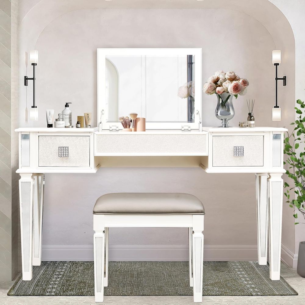 Mirrored Vanities Desk with De - огляд і ціна Desk Setup Bedroom