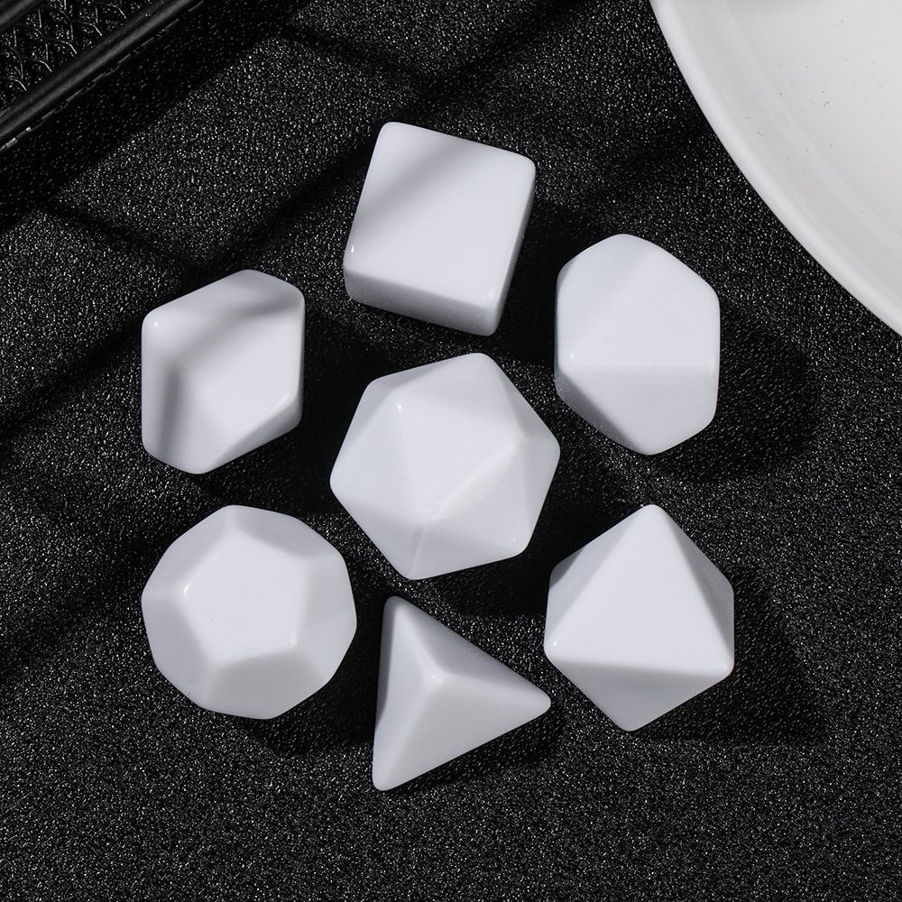 7 Pcs Set of Black White Blank - огляд і ціна Desk Setup Black